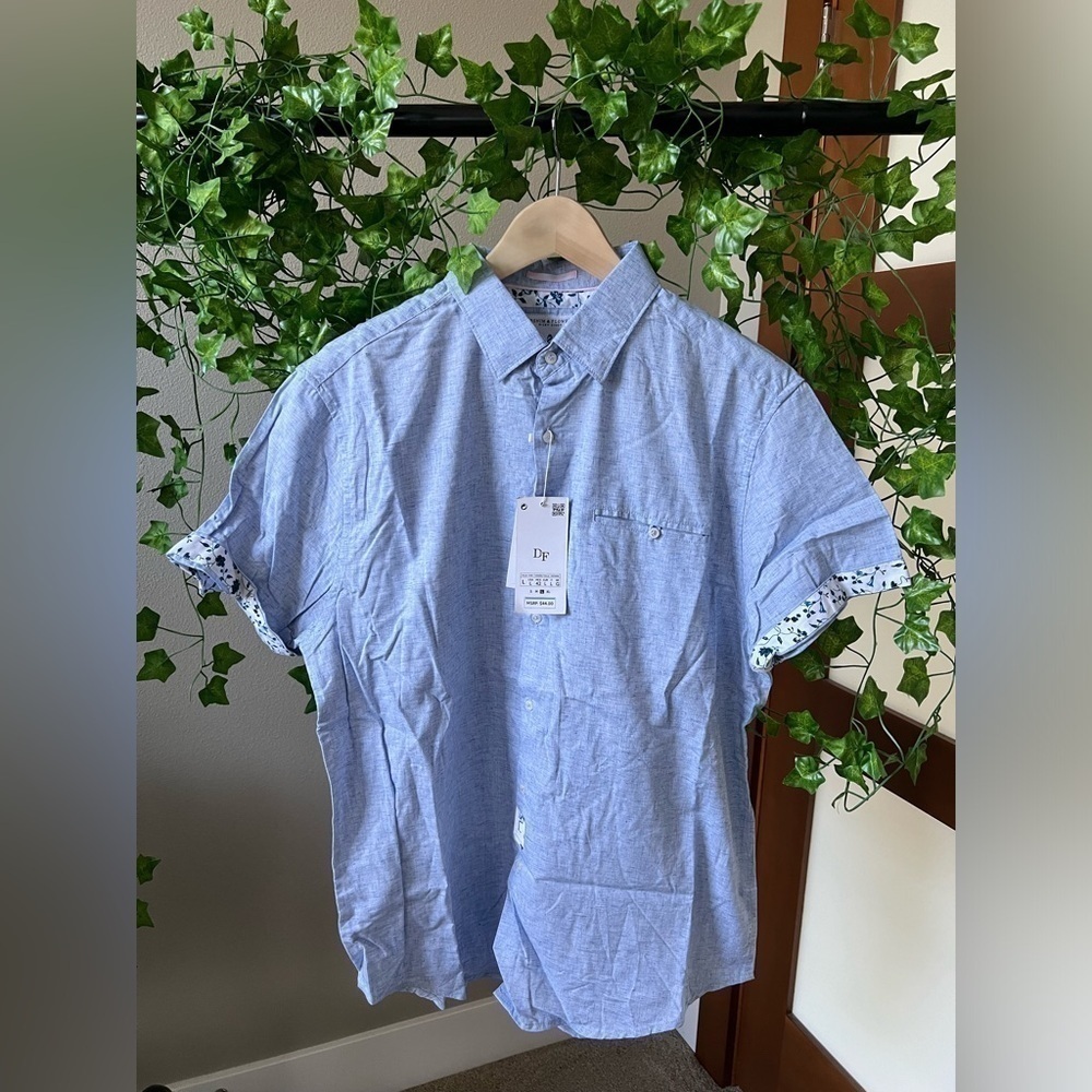 NWT Blue Floral Button Down David Flower size large